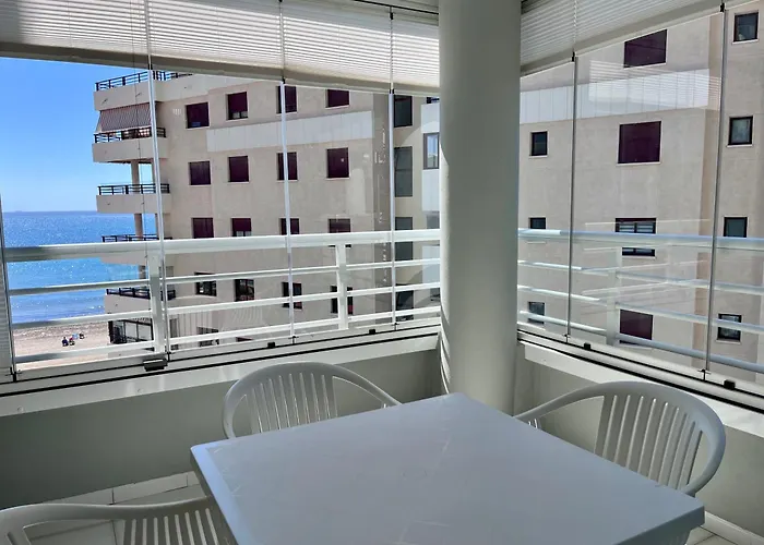 Modern On The With Pool Apartment