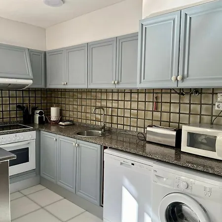 Modern On The With Pool * קלפה