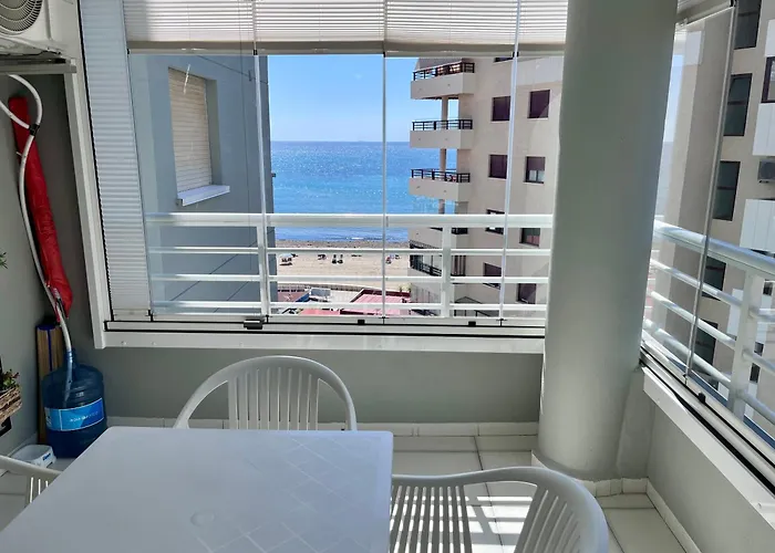 Apartamento Modern On The With Pool *